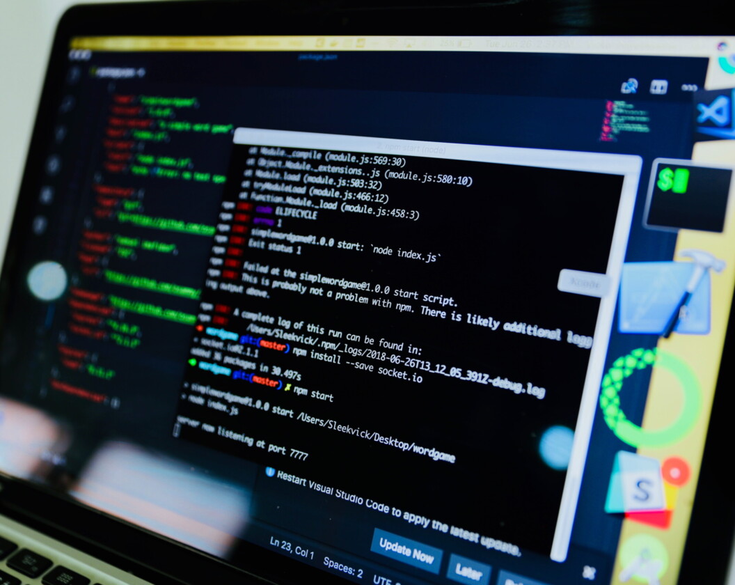 heylagostechie-vII7qKAk-9A-unsplash (1)