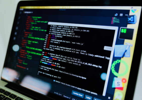 heylagostechie-vII7qKAk-9A-unsplash (1)